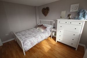 Double bedroom - click for photo gallery